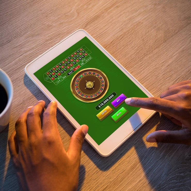 Simbol kunci keamanan data digital dengan latar hijau segar